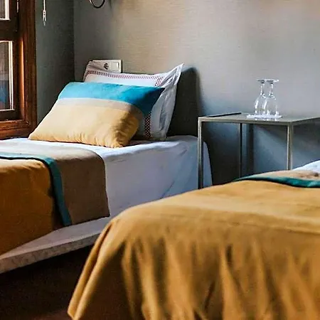 Couette-café Misgibi 3*